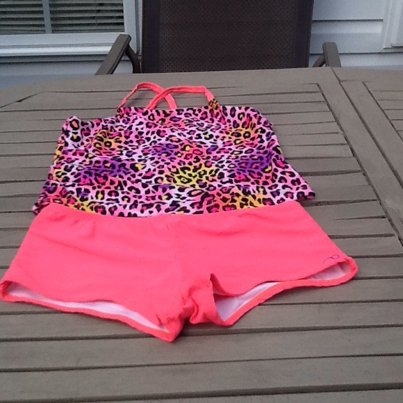 Girls 2 PC swimsuit size 14-16 - Picture 2 of 5